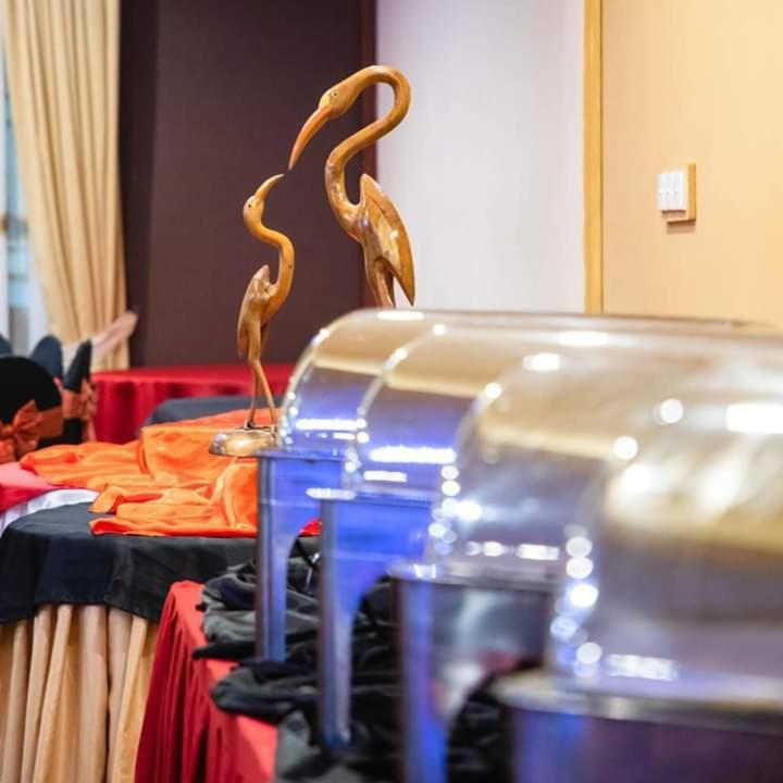 Chinese Lotus Luxapathiya - Shanghai Hotel Моратува Экстерьер фото